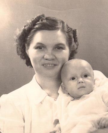 Martha (Kaczmarek) LaFleur with son Archie (1942)