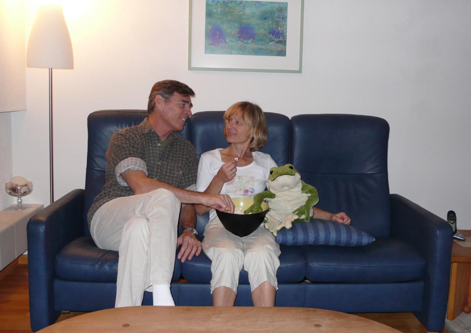 Saturday Night on the Sofa  (2010)